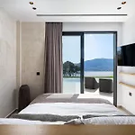 Etheria Elli Villa, Retreat To Ethereal Luxury And Wellness By Etouri Villa