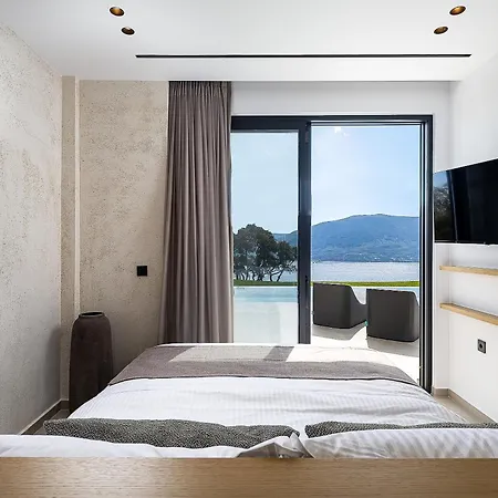 Etheria Elli Villa, Retreat To Ethereal Luxury And Wellness By Etouri ヴィラ