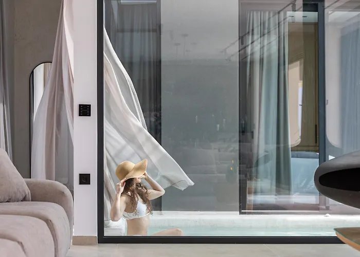 Вилла Etheria Elli Villa, Retreat To Ethereal Luxury And Wellness By Etouri Ханья