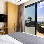 Etheria Elli Villa, Retreat To Ethereal Luxury And Wellness By Etouri ヴィラ ハニア