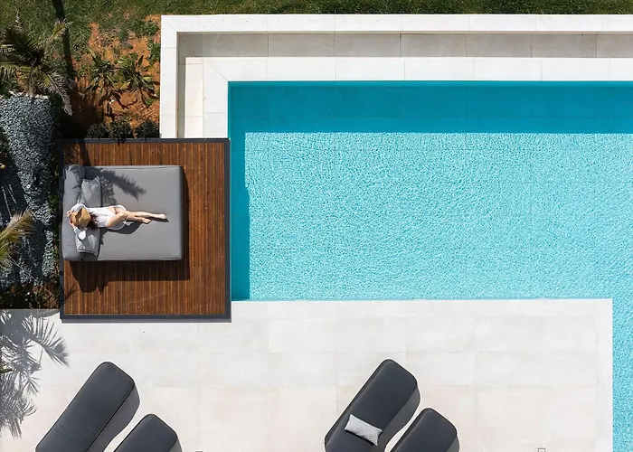 Etheria Elli Villa, Retreat To Ethereal Luxury And Wellness By Etouri 干尼亞